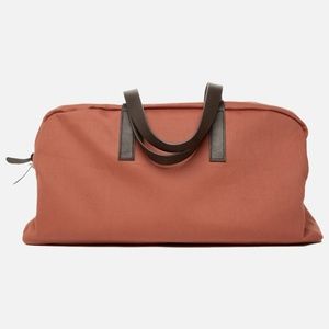 Everlane Twill Weekender Bag in Rust
